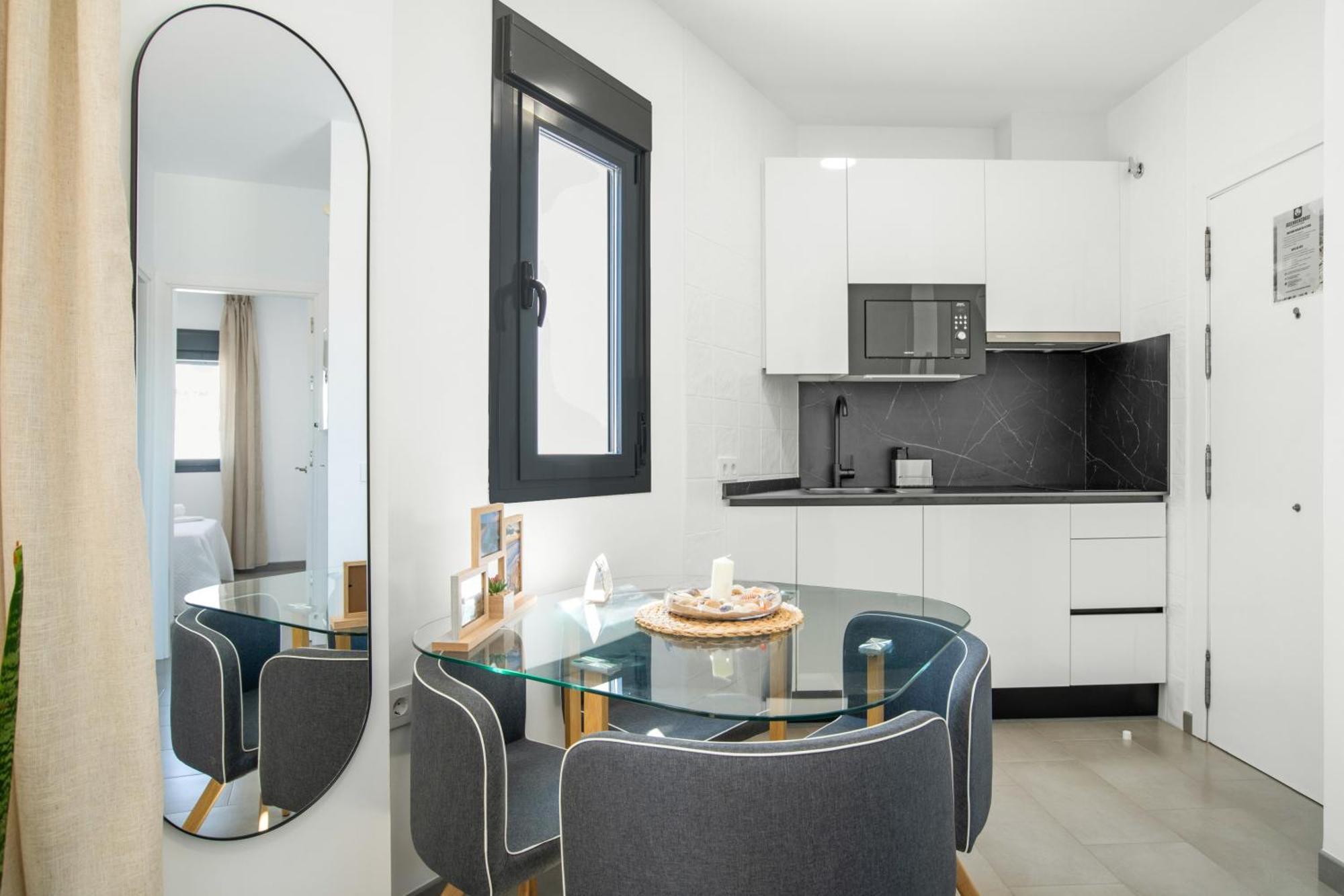 Cervantes Homes No3 โกนิล เด ลาฟรอนเตรา ภายนอก รูปภาพ