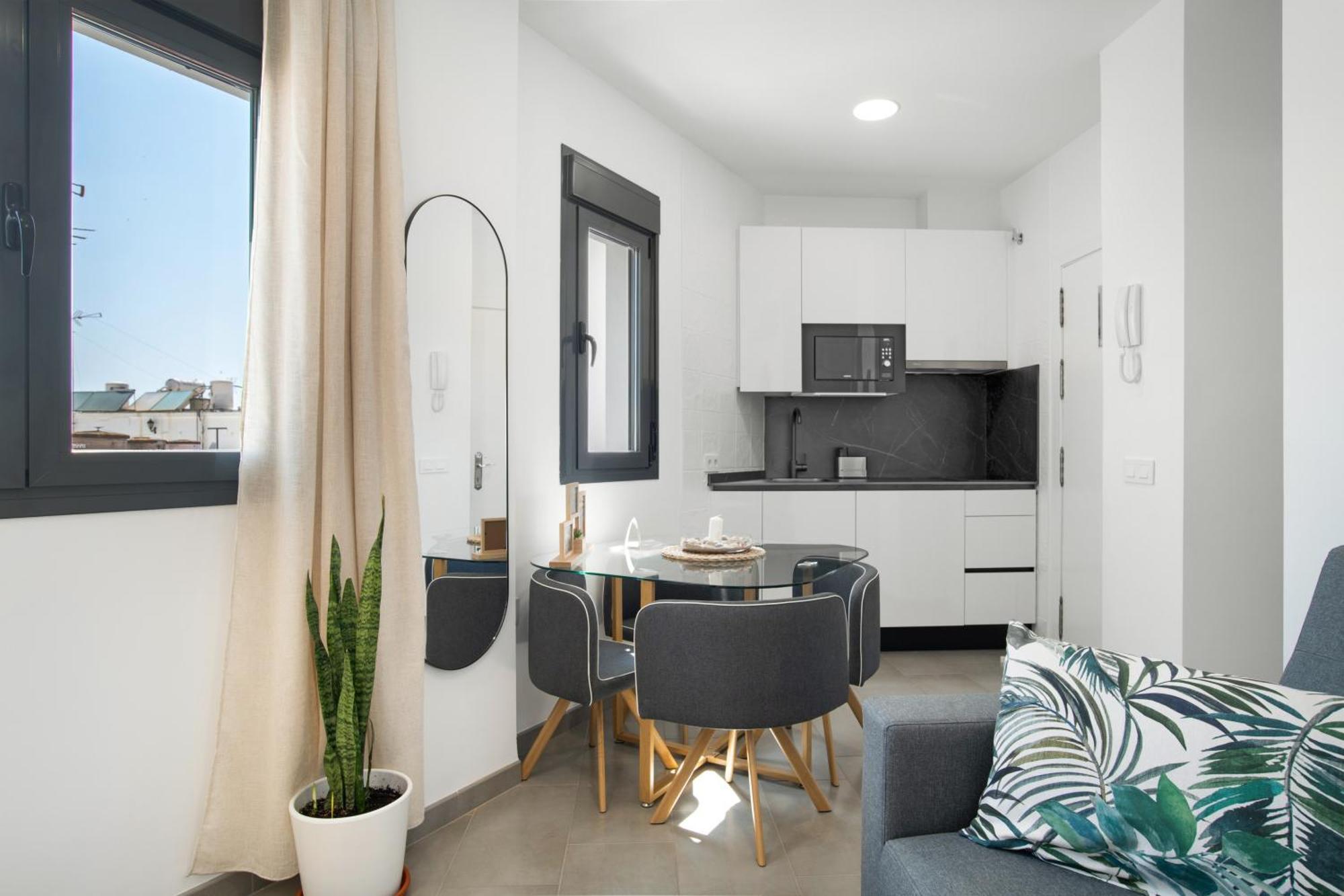 Cervantes Homes No3 โกนิล เด ลาฟรอนเตรา ภายนอก รูปภาพ